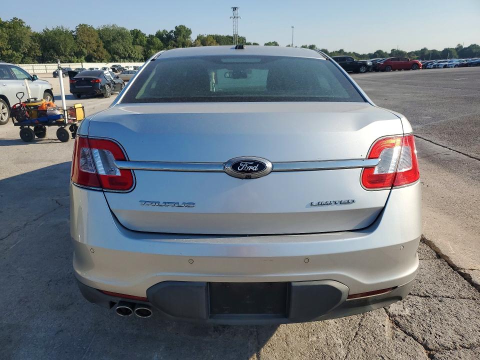 2011 Ford Taurus მანქანა იყიდება აუქციონზე, vin: 1FAHP2FWXBG121897, აუქციონის ნომერი: 63568986