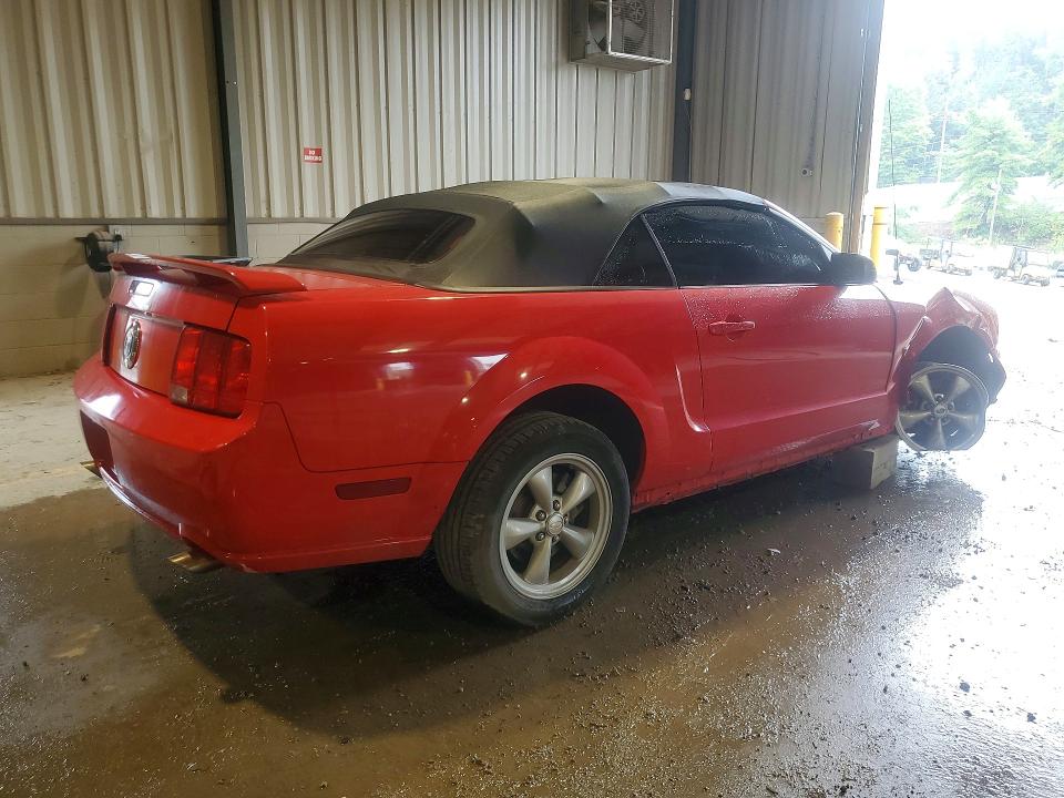 2006 Ford Mustang მანქანა იყიდება აუქციონზე, vin: 1ZVFT85H465233290, აუქციონის ნომერი: 65321736