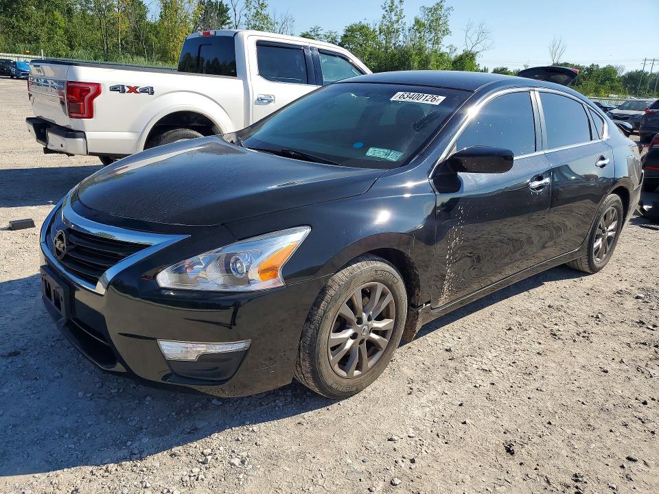 Продажа на аукционе авто 2015 Nissan Altima, vin: 1N4AL3AP6FC497979, номер лота: 63400126