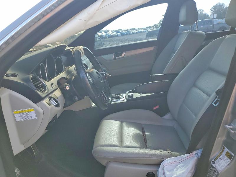 64023986 :رقم المزاد ، WDDGF4HB6EA948954 vin ، 2014 Mercedes-benz C مزاد بيع