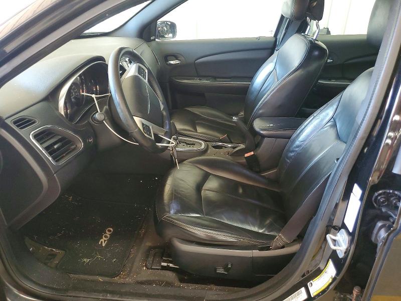65197686 :رقم المزاد ، 1C3CCBCG0EN134935 vin ، 2014 Chrysler 200 مزاد بيع