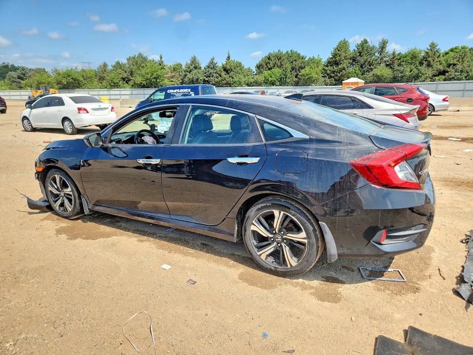 64116246 :رقم المزاد ، 19XFC1F95HE016517 vin ، 2017 Honda Civic مزاد بيع