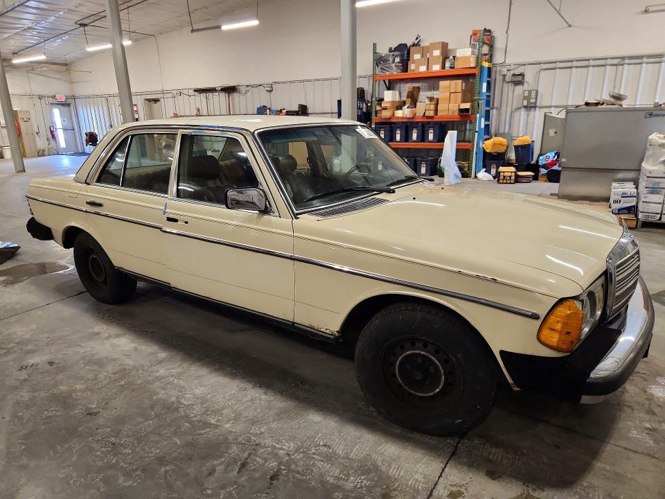 Продаж на аукціоні авто 1981 Mercedes-benz 300, vin: WDBAB30AXBB248299, номер лоту: 65482436