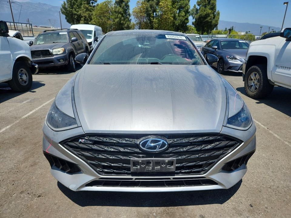 63262616 :رقم المزاد ، 5NPEK4JC1MH106790 vin ، 2021 Hyundai Sonata مزاد بيع
