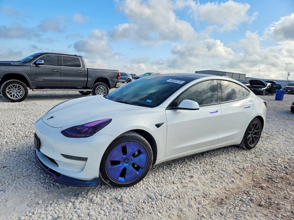 63839736 :رقم المزاد ، 5YJ3E1EAXPF563851 vin ، 2023 Tesla Model 3 مزاد بيع