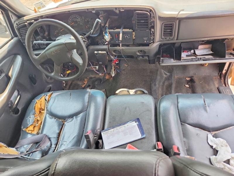 Продаж на аукціоні авто 2003 Chevrolet Silverado, vin: 1GCHC29U53E148633, номер лоту: 63679736