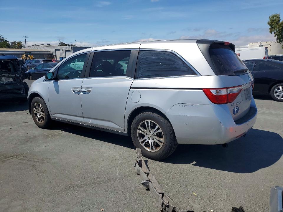 65135796 :رقم المزاد ، 5FNRL5H42CB136896 vin ، 2012 Honda Odyssey مزاد بيع