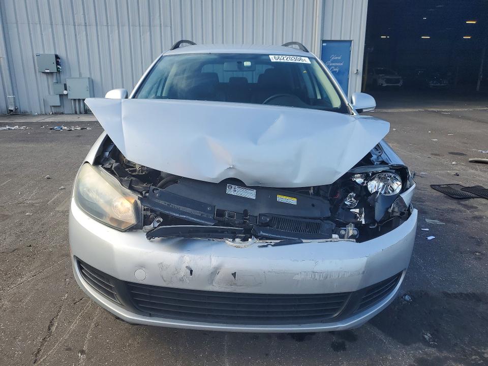 66220306 :رقم المزاد ، 3VWPL7AJ5EM608359 vin ، 2014 Volkswagen Jetta مزاد بيع