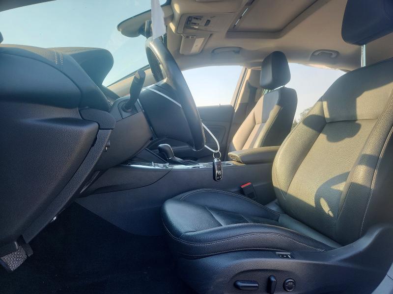 66297066 :رقم المزاد ، W04GR6SX2J1102035 vin ، 2018 Buick Regal مزاد بيع
