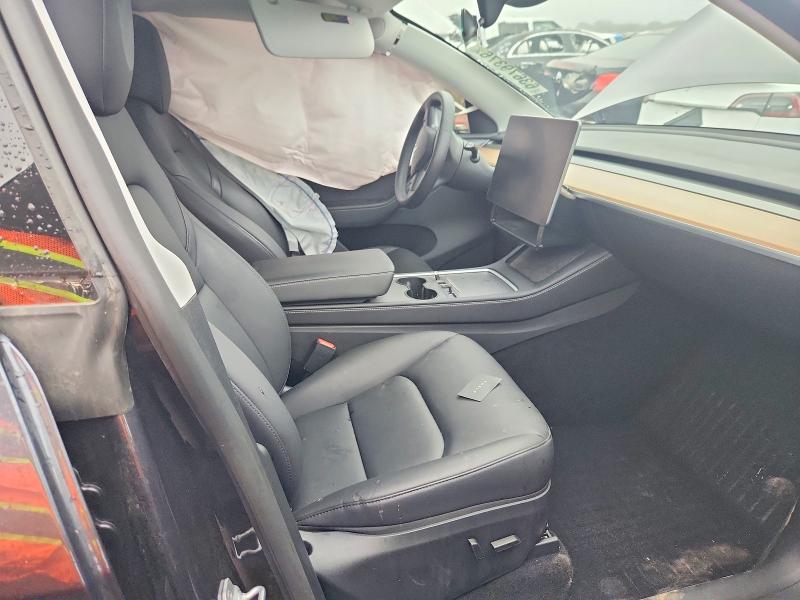 2024 Tesla Model Y მანქანა იყიდება აუქციონზე, vin: 7SAYGDEE3RA249675, აუქციონის ნომერი: 63679376