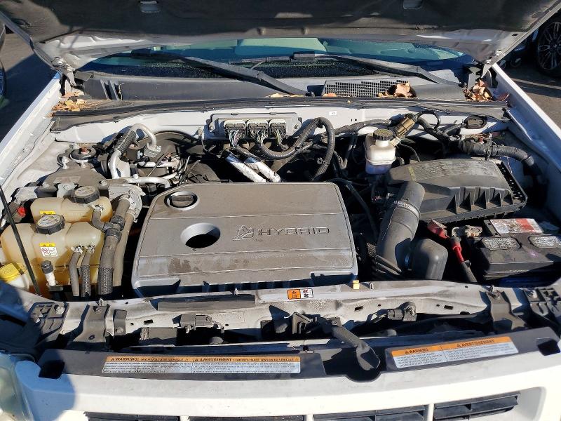 64282236 :رقم المزاد ، 1FMCU49309KC33430 vin ، 2009 Ford Escape مزاد بيع
