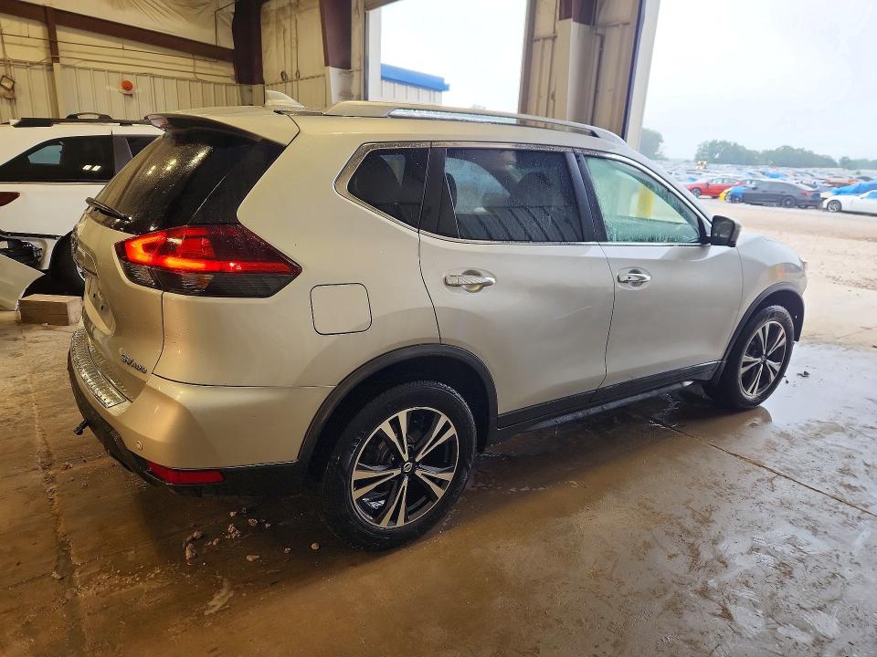 2019 Nissan Rogue მანქანა იყიდება აუქციონზე, vin: JN8AT2MVXKW381518, აუქციონის ნომერი: 64514826