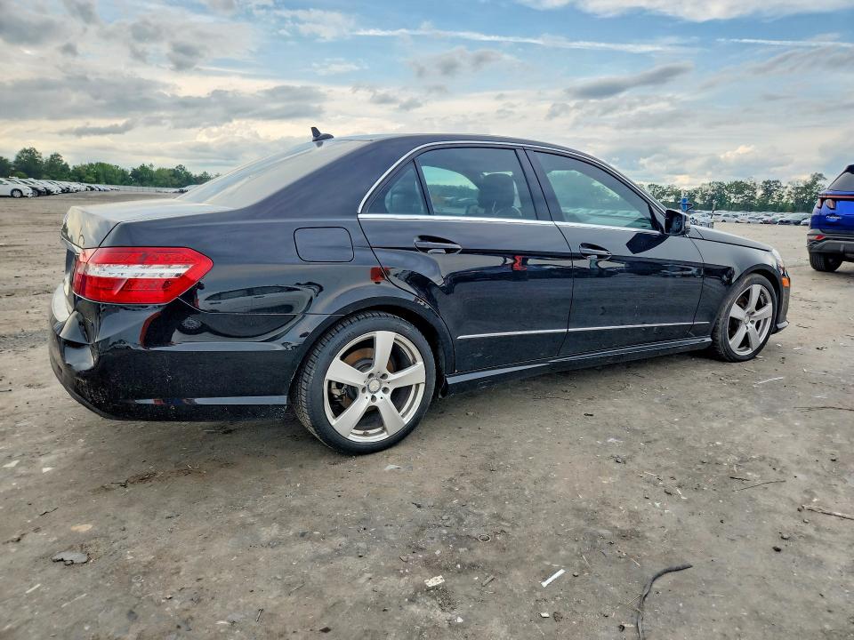 2011 Mercedes-benz E მანქანა იყიდება აუქციონზე, vin: WDDHF5GB0BA376738, აუქციონის ნომერი: 63741076