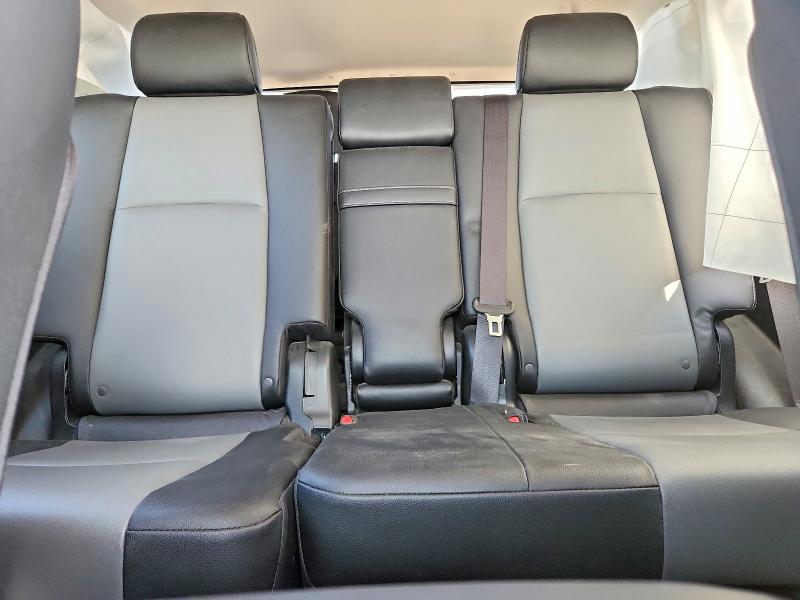 64395906 :رقم المزاد ، JTENU5JRXR6214245 vin ، 2024 Toyota 4runner مزاد بيع