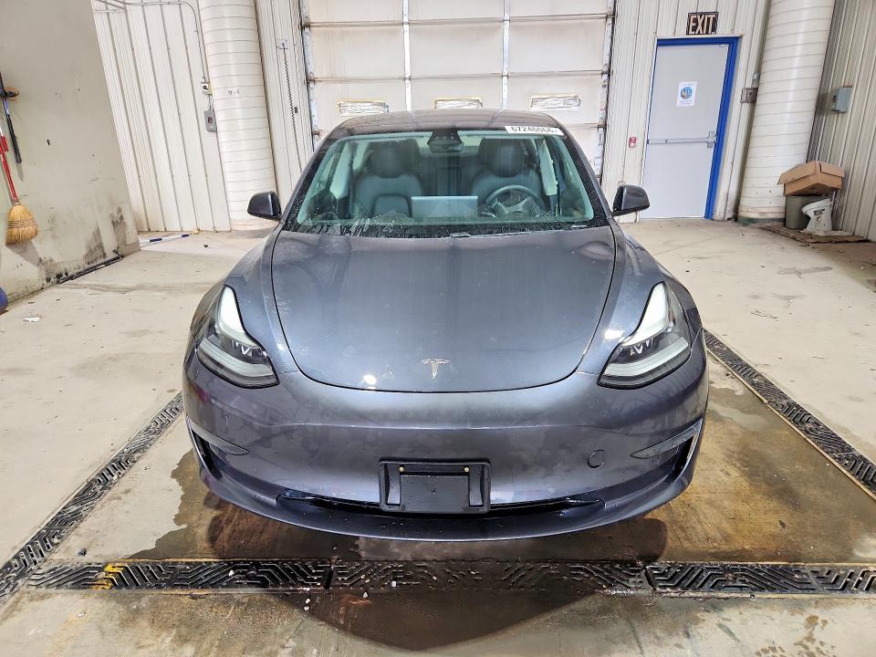 67246066 :رقم المزاد ، 5YJ3E1EA4MF062272 vin ، 2021 Tesla Model 3 مزاد بيع