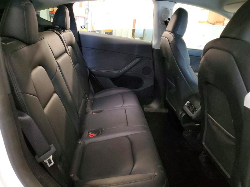 64099086 :رقم المزاد ، 7SAYGDEE2RA240059 vin ، 2024 Tesla Model Y مزاد بيع