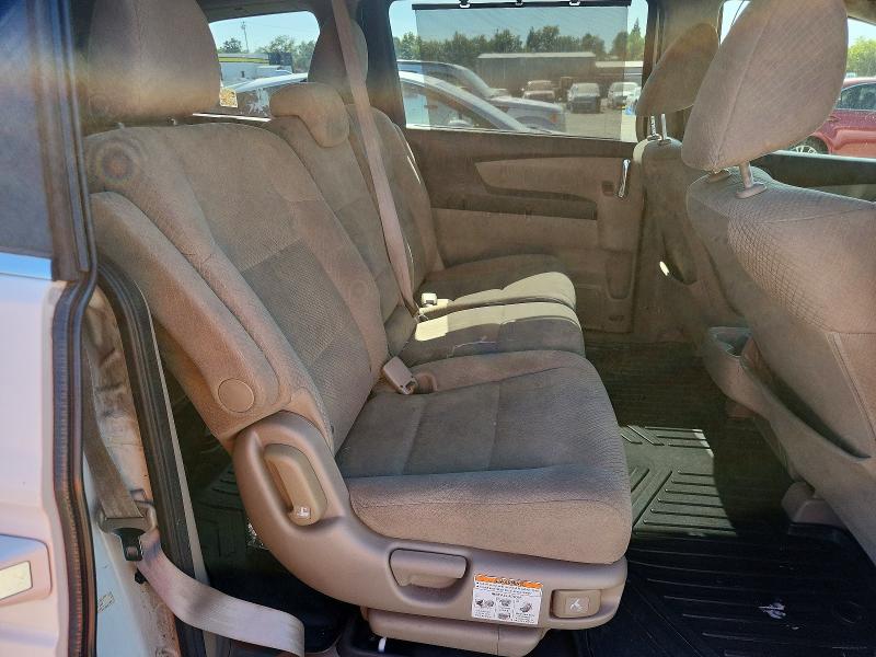 63814566 :رقم المزاد ، 5FNRL5H46EB097197 vin ، 2014 Honda Odyssey مزاد بيع