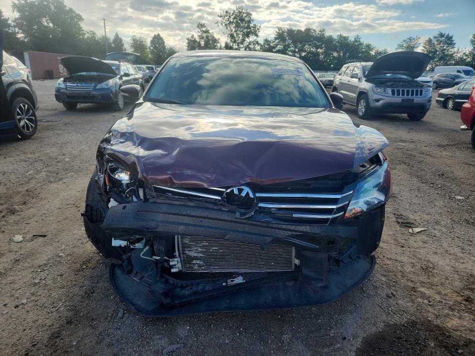 2013 Volkswagen Passat მანქანა იყიდება აუქციონზე, vin: 1VWBP7A39DC110665, აუქციონის ნომერი: 65389626