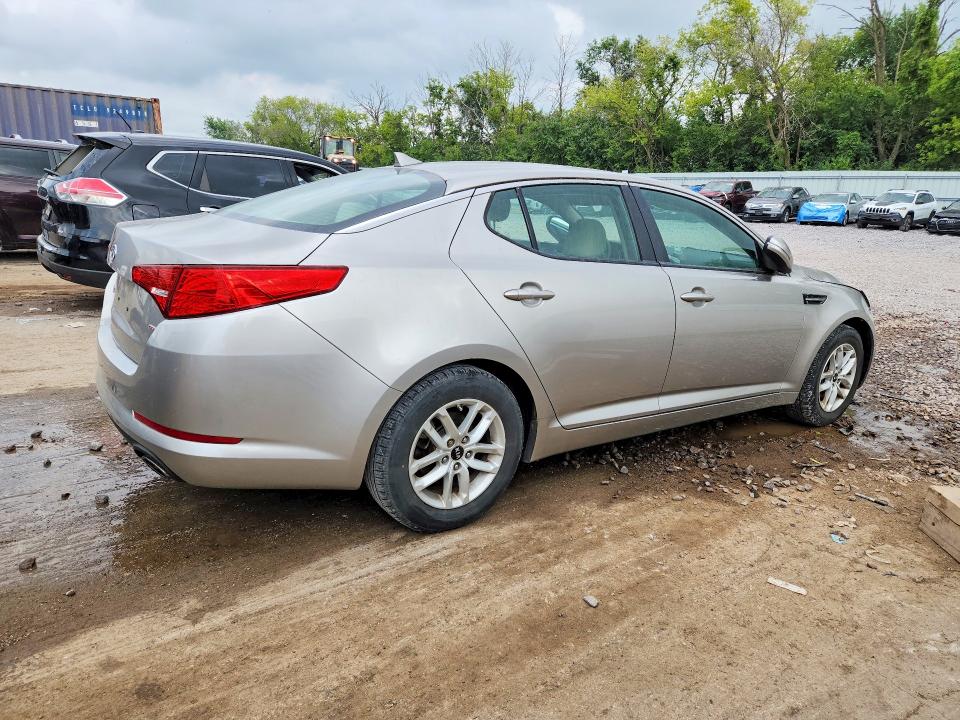 2011 Kia Optima მანქანა იყიდება აუქციონზე, vin: KNAGM4A77B5188296, აუქციონის ნომერი: 63699676