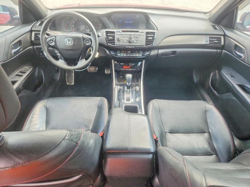 Aukcja sprzedaży 2017 Honda Accord, vin: 1HGCR2F1XHA211647, numer aukcji: 67174426