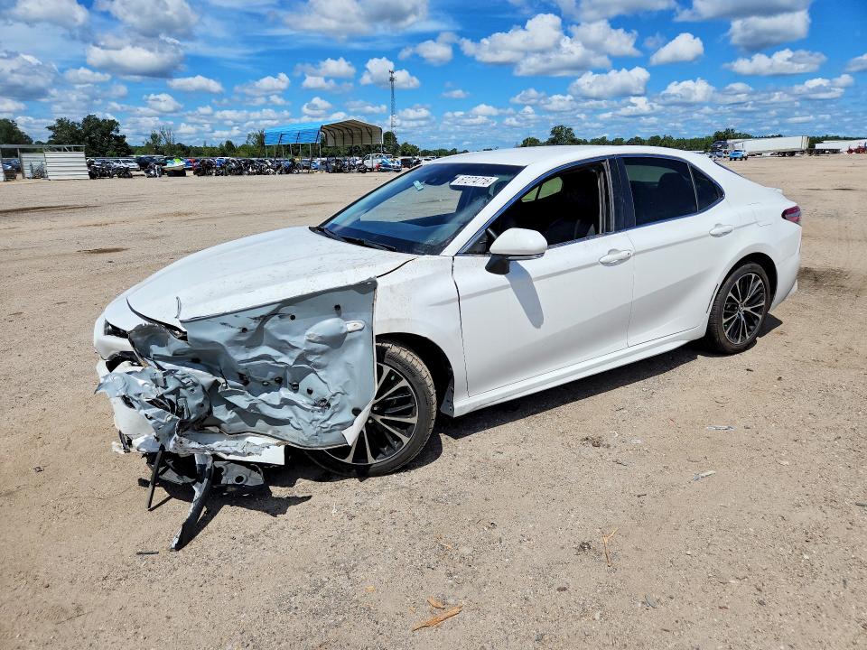 2018 Toyota Camry მანქანა იყიდება აუქციონზე, vin: JTNB11HK3J3009322, აუქციონის ნომერი: 67274716