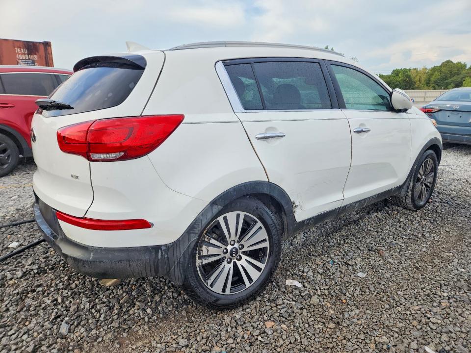 65822636 :رقم المزاد ، KNDPC3AC7F7785584 vin ، 2015 Kia Sportage مزاد بيع