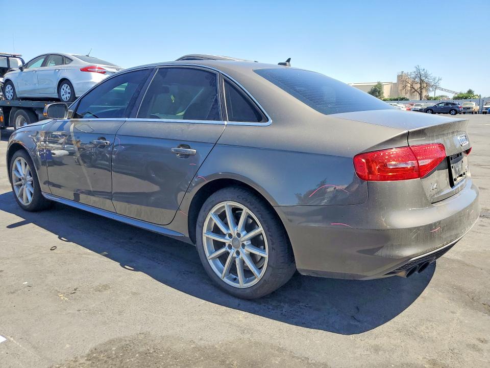 Продажа на аукционе авто 2015 Audi A4, vin: WAUFFAFL7FN038186, номер лота: 61947036