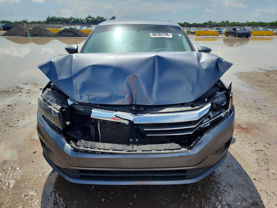 2020 Volkswagen Passat მანქანა იყიდება აუქციონზე, vin: 1VWAA7A35LC023406, აუქციონის ნომერი: 66104706
