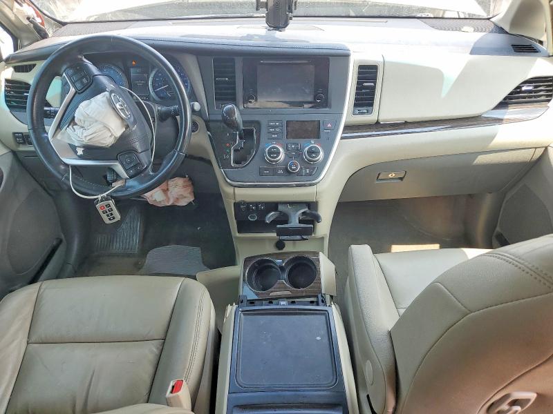 Aukcja sprzedaży 2015 Toyota Sienna, vin: 5TDYK3DC8FS687429, numer aukcji: 64755056