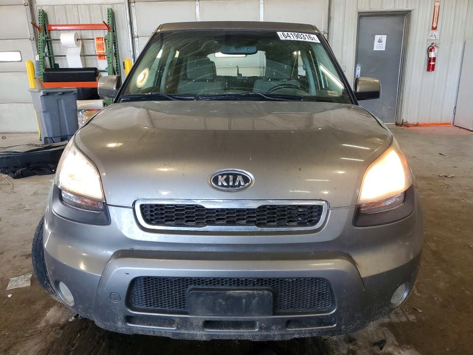 2011 Kia Soul მანქანა იყიდება აუქციონზე, vin: KNDJT2A25B7235284, აუქციონის ნომერი: 64190316