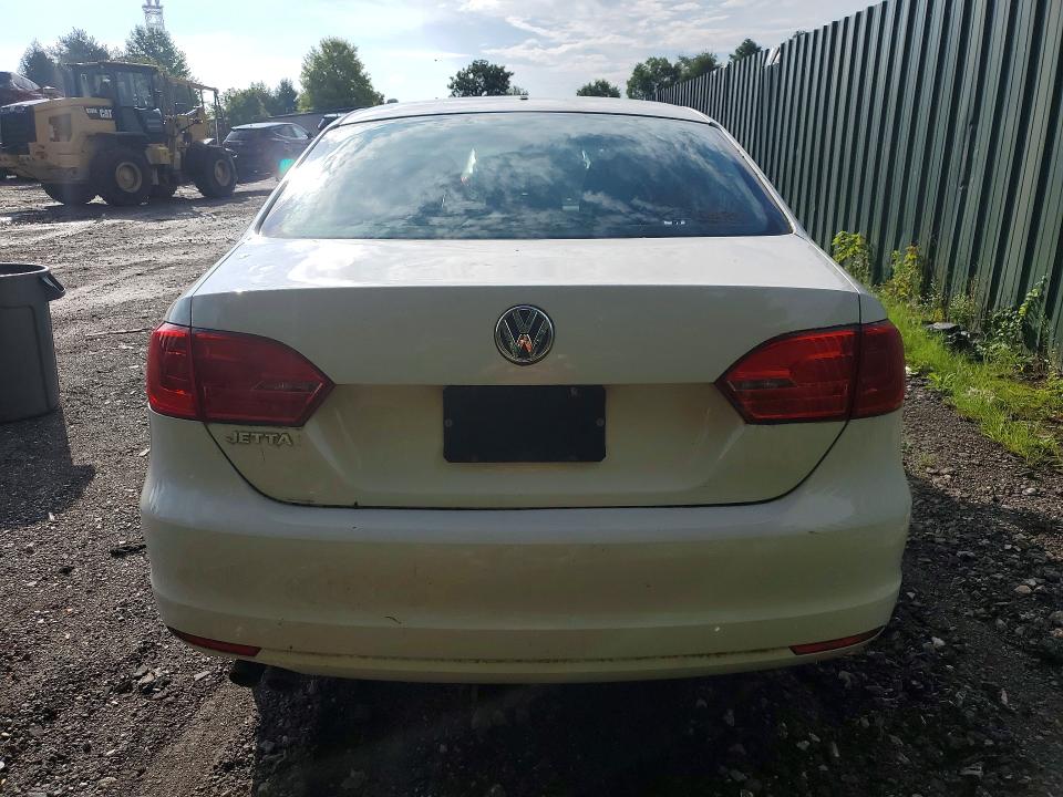 2013 Volkswagen Jetta მანქანა იყიდება აუქციონზე, vin: 3VW2K7AJ0DM227918, აუქციონის ნომერი: 65158336