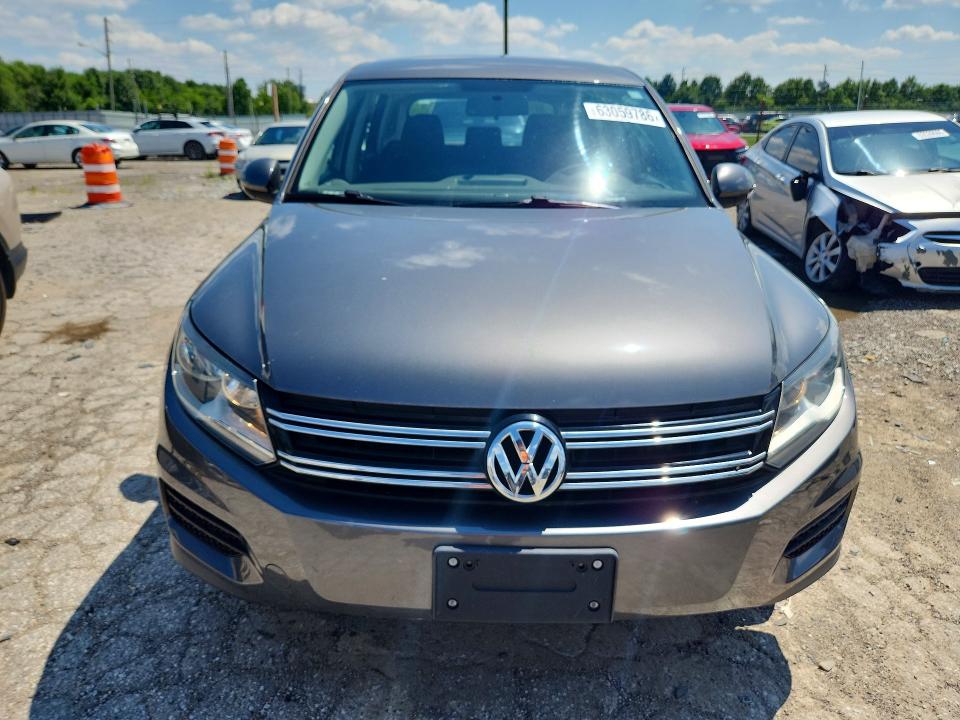 63059786 :رقم المزاد ، WVGBV3AX9EW523251 vin ، 2014 Volkswagen Tiguan مزاد بيع