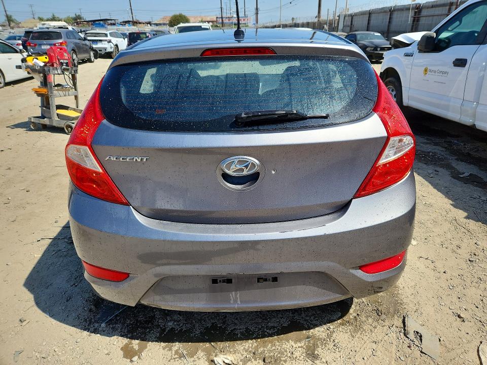 2014 Hyundai Accent მანქანა იყიდება აუქციონზე, vin: KMHCT5AE4EU141788, აუქციონის ნომერი: 63697656
