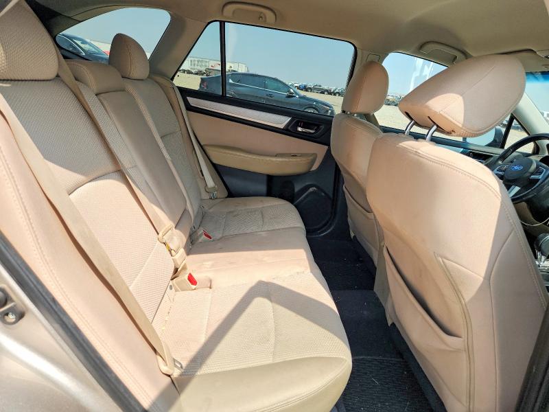 63528986 :رقم المزاد ، 4S4BSACC0F3266832 vin ، 2015 Subaru Outback مزاد بيع