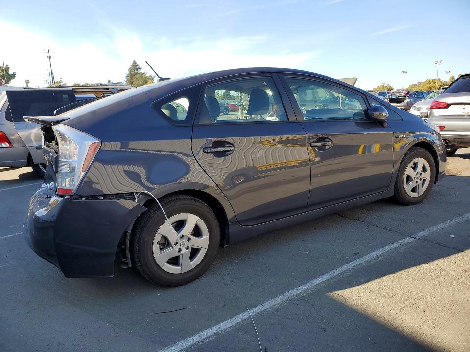 2011 Toyota Prius მანქანა იყიდება აუქციონზე, vin: JTDKN3DU7B5358050, აუქციონის ნომერი: 65538136