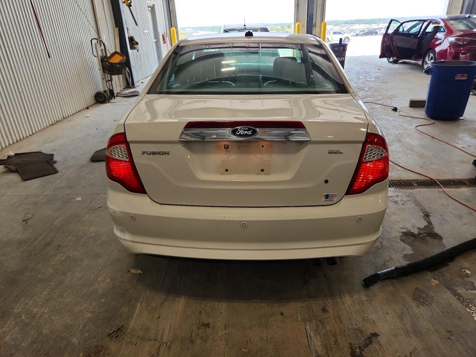63189566 :رقم المزاد ، 3FAHP0JAXCR437312 vin ، 2012 Ford Fusion مزاد بيع