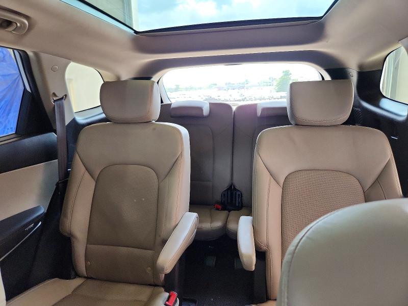 2017 Hyundai Santa Fe მანქანა იყიდება აუქციონზე, vin: KM8SRDHF0HU170602, აუქციონის ნომერი: 64050486
