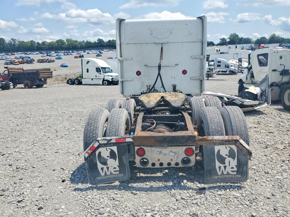 Продажа на аукционе авто 2000 Peterbilt 379, vin: 1XP5DB9X7YD481020, номер лота: 64447556