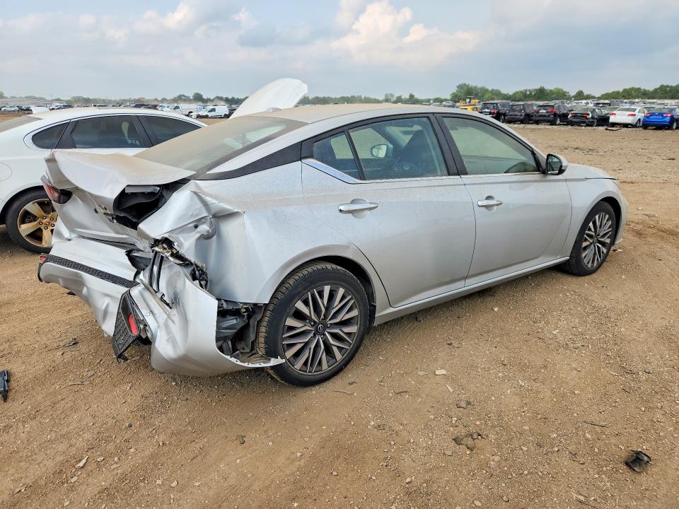 Продажа на аукционе авто 2023 Nissan Altima, vin: 1N4BL4DV2PN325345, номер лота: 62961336