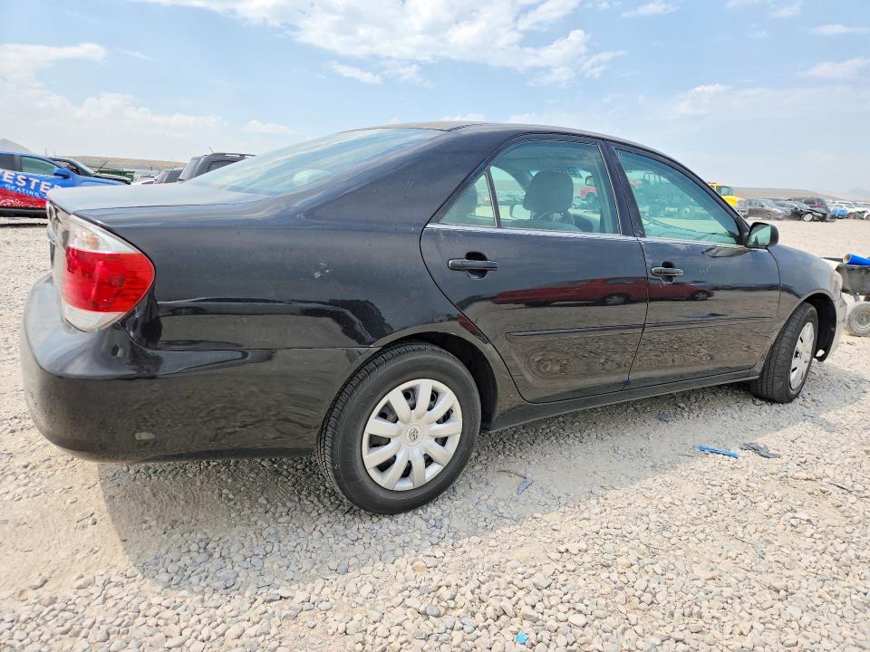 64453396 :رقم المزاد ، 4T1BE30K55U008541 vin ، 2005 Toyota Camry مزاد بيع