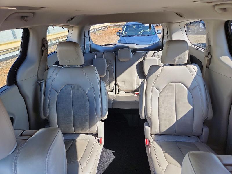 66235076 :رقم المزاد ، 2C4RC1EG4HR743966 vin ، 2017 Chrysler Pacifica مزاد بيع