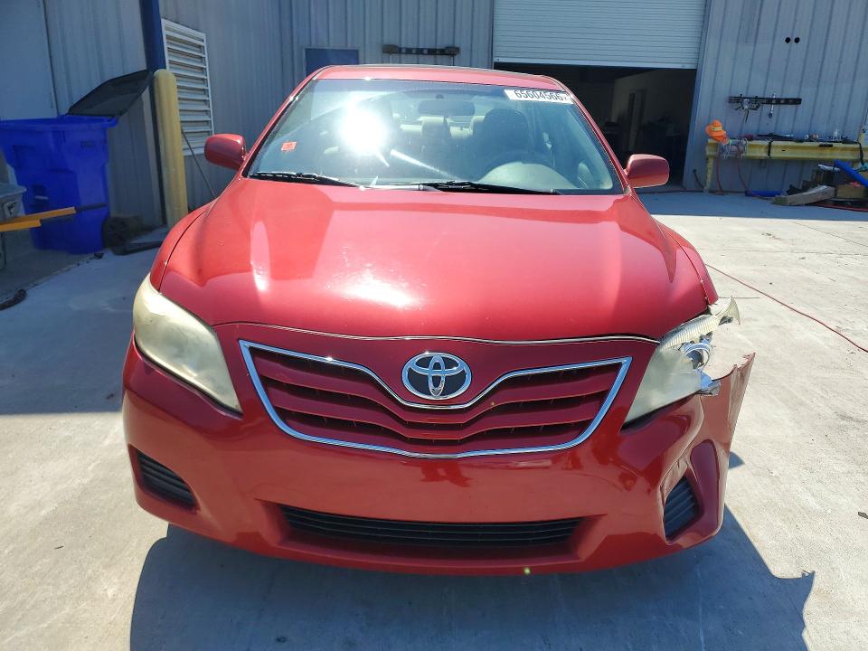 65604566 :رقم المزاد ، 4T1BF3EK0BU774565 vin ، 2011 Toyota Camry مزاد بيع