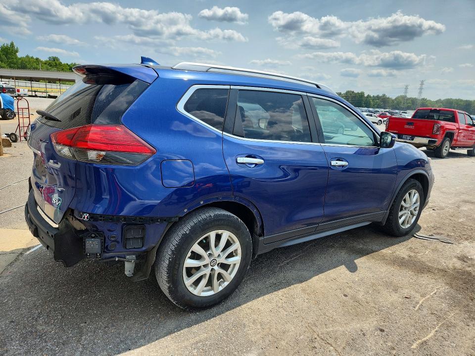 63111066 :رقم المزاد ، JN8AT2MT1HW142253 vin ، 2017 Nissan Rogue مزاد بيع