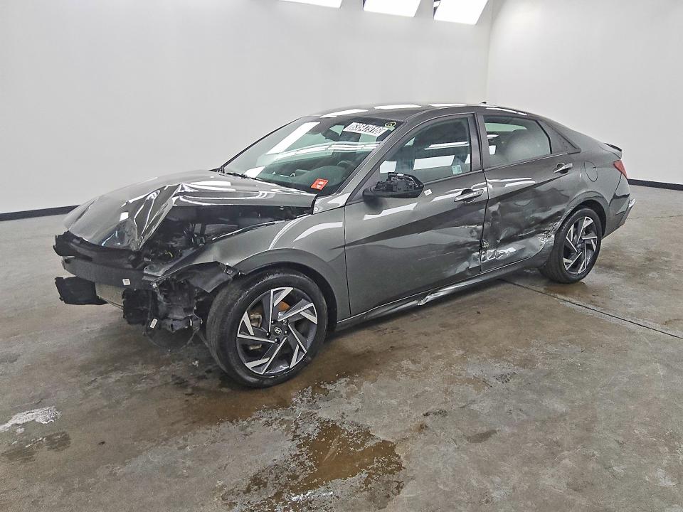 2025 Hyundai Elantra მანქანა იყიდება აუქციონზე, vin: KMHLM4DG3SU083527, აუქციონის ნომერი: 63547916
