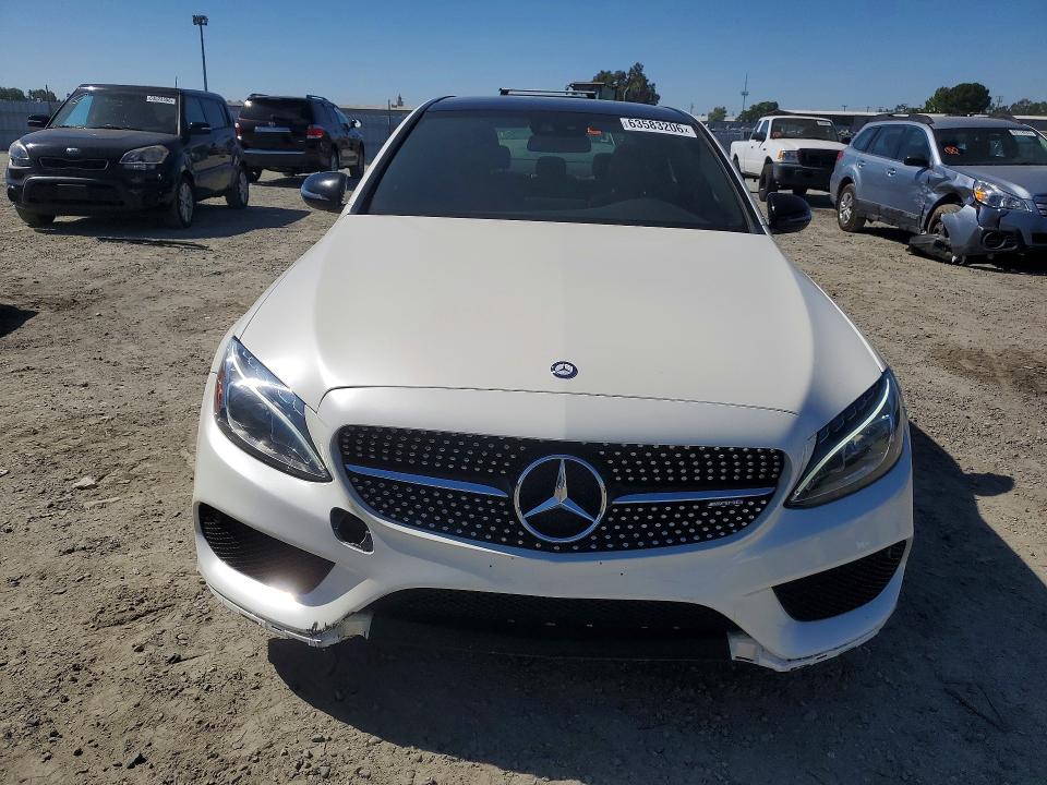 63583206 :رقم المزاد ، 55SWF6EB2HU192653 vin ، 2017 Mercedes-benz C مزاد بيع