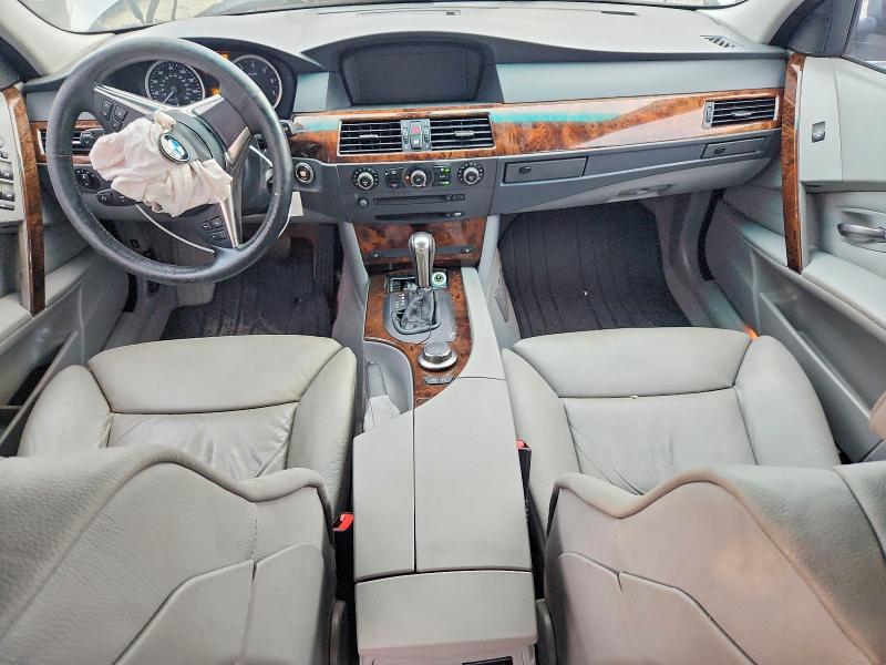 2007 Bmw 530 მანქანა იყიდება აუქციონზე, vin: WBANE73577CM53285, აუქციონის ნომერი: 66788876