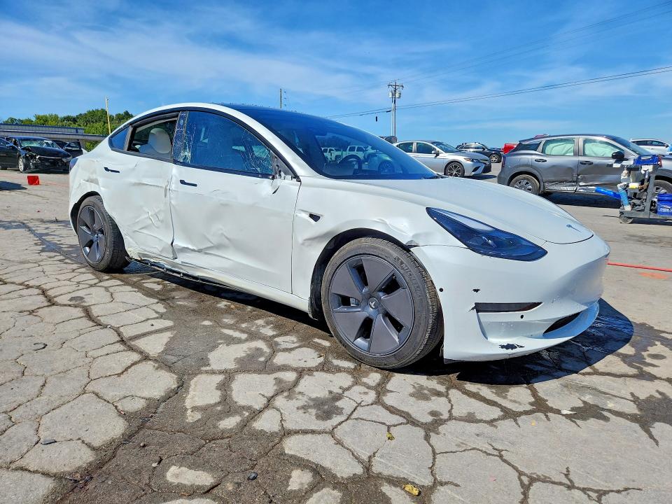 2022 Tesla Model 3 მანქანა იყიდება აუქციონზე, vin: 5YJ3E1EBXNF344264, აუქციონის ნომერი: 65668636
