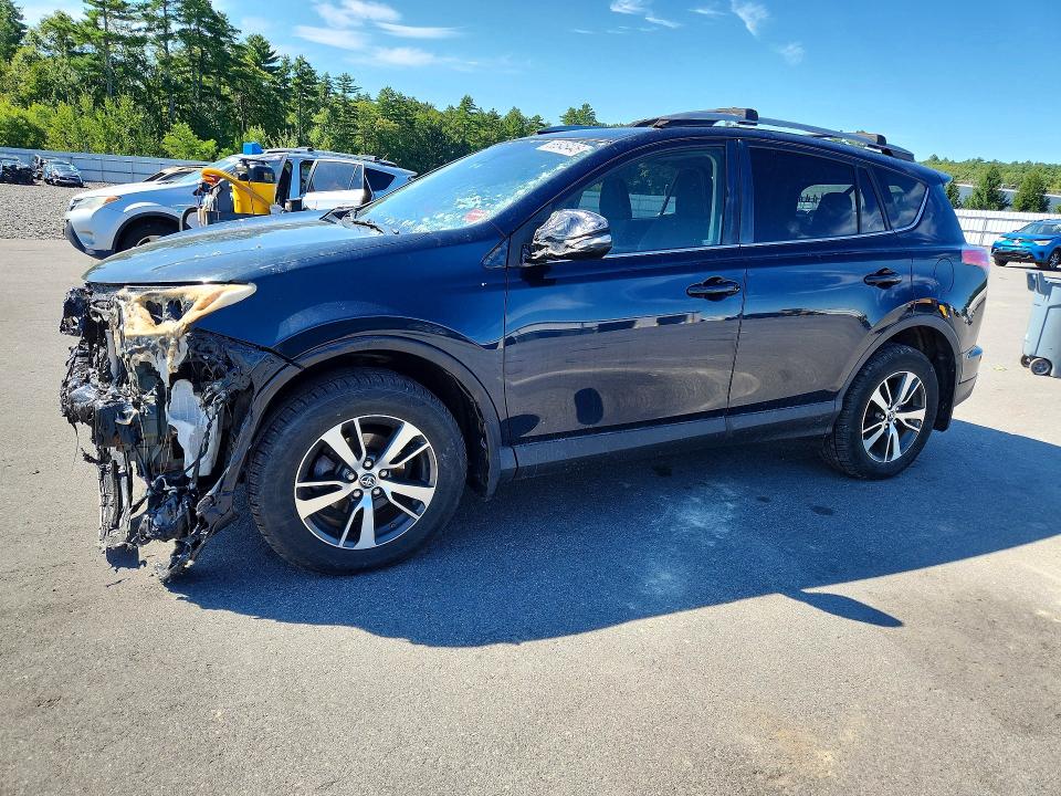 Продаж на аукціоні авто 2018 Toyota Rav4, vin: JTMRFREV0JJ731277, номер лоту: 66646446