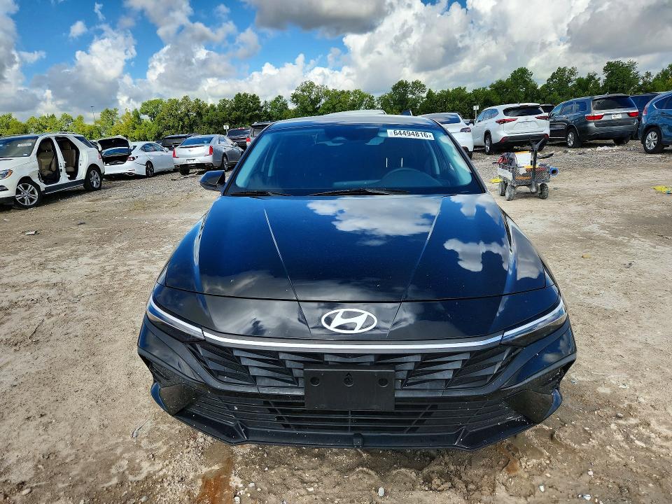 64494816 :رقم المزاد ، KMHLM4DJ1RU110973 vin ، 2024 Hyundai Elantra مزاد بيع