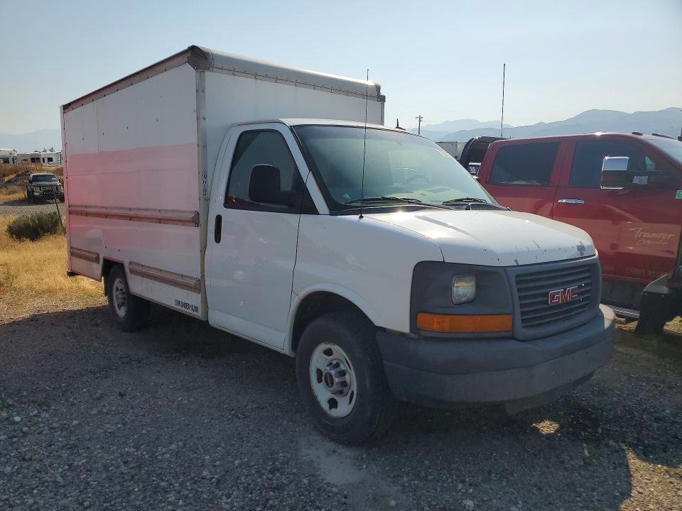 58158136 :رقم المزاد ، 1GD072CF8F1181211 vin ، 2015 Gmc Savana مزاد بيع